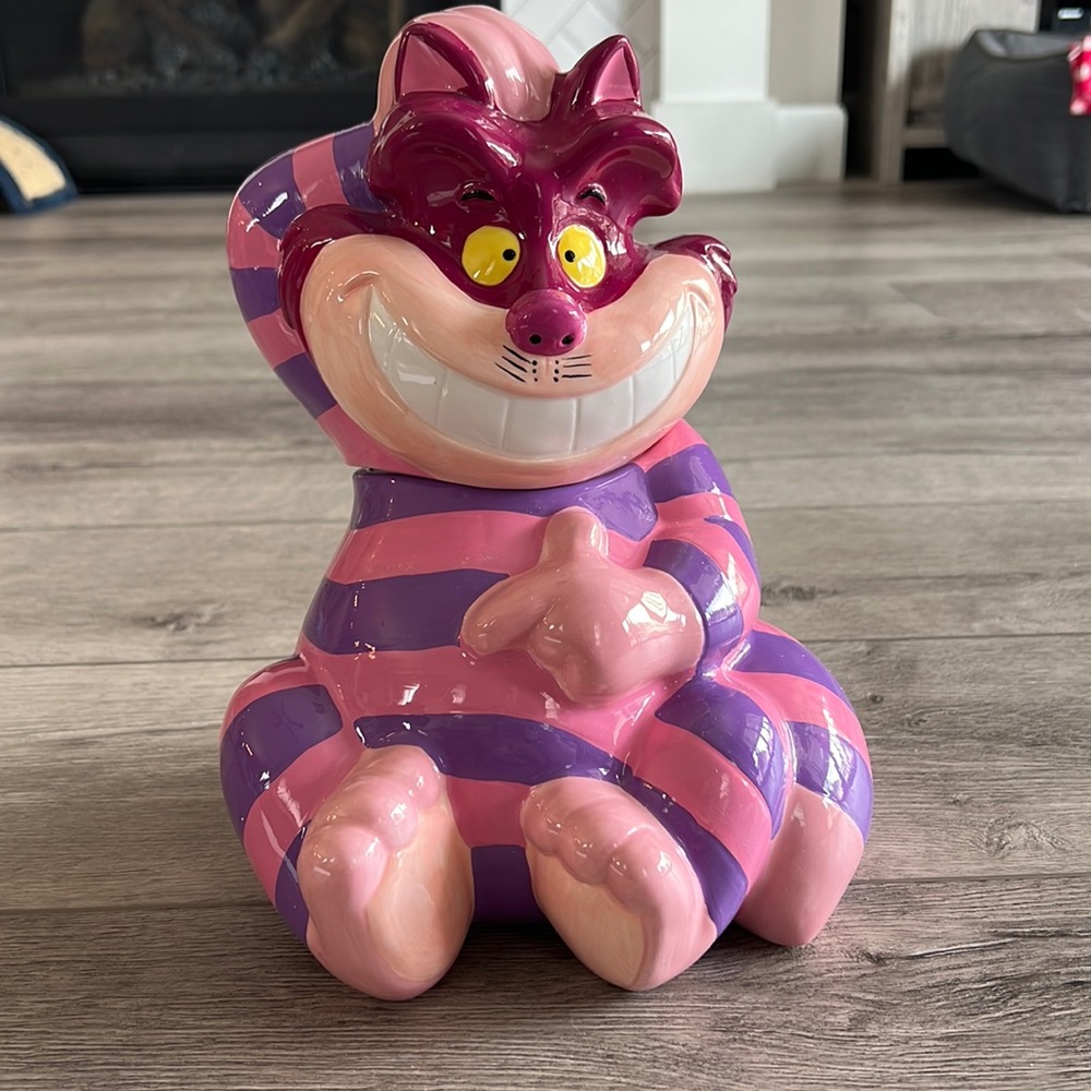 Disney Alice In Wonderland Cheshire Cat cookie jar